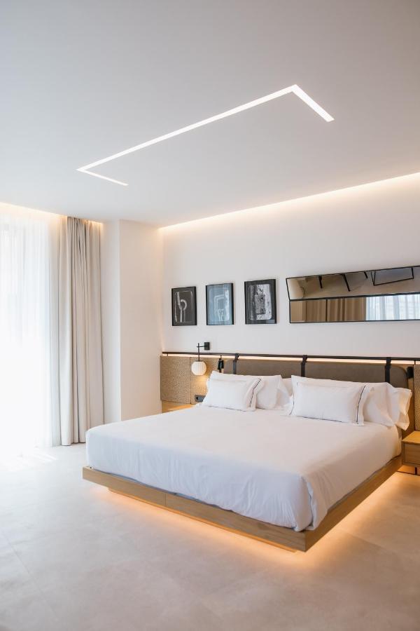 Myr Puerta Serranos Valencia Exterior foto