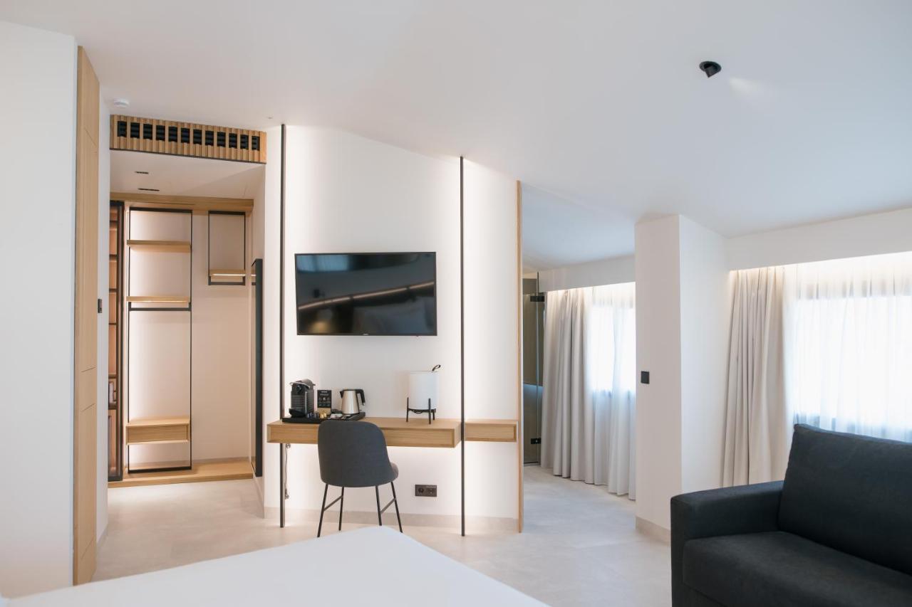 Myr Puerta Serranos Valencia Exterior foto